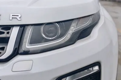 Land Rover Range Rover Evoque 2018, 51500 км, за 84410.38 CNY - фото 18