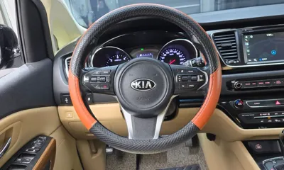 Kia Canival 2016, 158606 км, за 14500000 KRW - фото 13