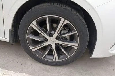 Geely Auto Emgrand 2023, 9900 км, за 46430.13 CNY - фото 8