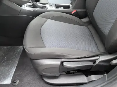Chevrolet Cruze 2018, 80000 км, за 19800 CNY - фото 20