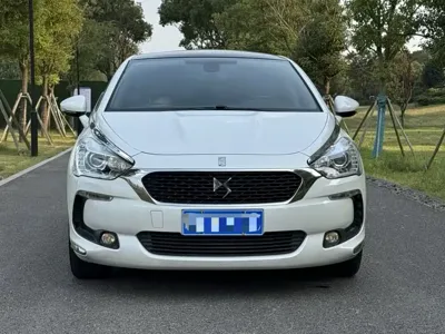 DS DS 5 2016, 87000 км, за 28500 CNY