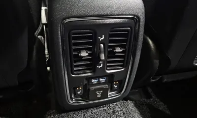 Jeep Cherokee 2019, 91493 км, за 18000000 KRW - фото 31