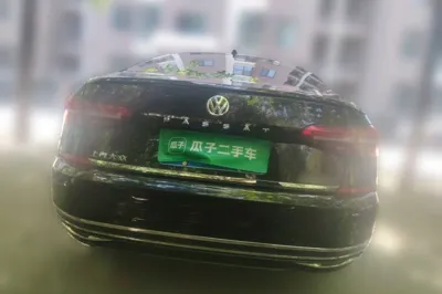 Volkswagen Passat 2020, 59000 км, за 102781.89 CNY