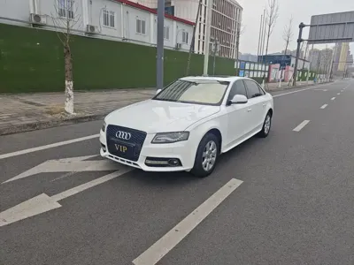 Audi A4L 2010, 102000 км, за 21000 CNY