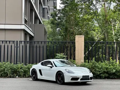 Porsche 718 2021, 56000 км, за 288000 CNY