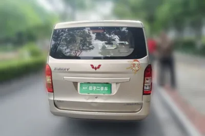Wuling Rongguang V 2016, 56600 км, за 33238.6 CNY - фото 5