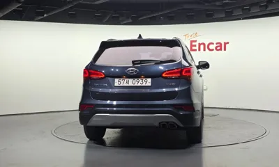 Hyundai Santafe 2016, 134168 км, за 11100000 KRW