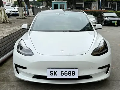Tesla Model 3 2021, 100000 км, за 109800 CNY