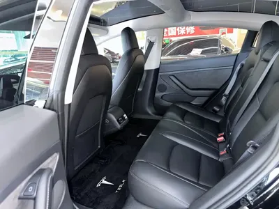 Tesla Model 3 2022, 100000 км, за 109800 CNY - фото 11