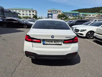 BMW 5-Series 2023, 87643 км, за 38500000 KRW