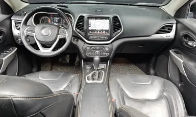 Jeep Cherokee 2018, 166734 км, за 8000000 KRW - фото 7
