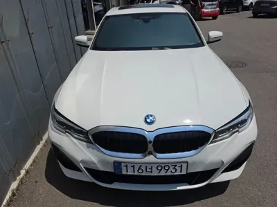 BMW 3-Series · 2022 год