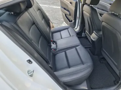 Hyundai Avante 2018, 94186 км, за 11500000 KRW - фото 15