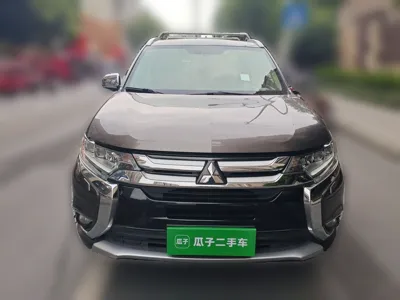 Mitsubishi Outlander 2016, 145400 км, за 45014.56 CNY - фото 2