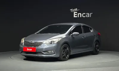 Kia K3 · 2015 год