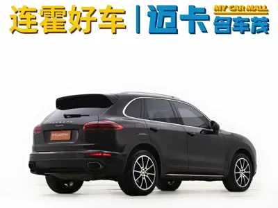 Porsche Cayenne 2015, 170000 км, за 132500 CNY