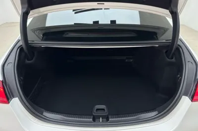 Mercedes-Benz C-Class 2022, 78800 км, за 183802.67 CNY - фото 31