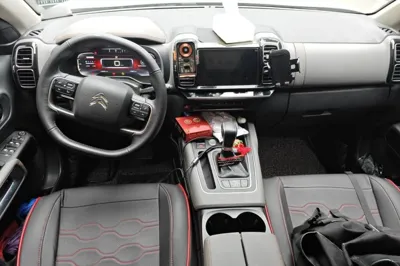 Citroen C5 Aircross 2017, 115800 км, за 41358.85 CNY - фото 9