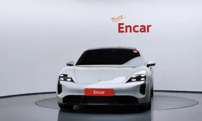 Porsche Taycan 2021, 5529 км, за 140000000 KRW