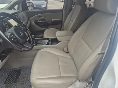 Kia Canival 2015, 208000 км, за 8300000 KRW - фото 6