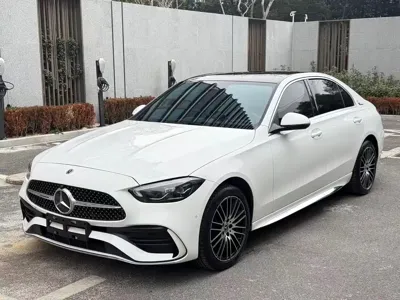 Mercedes-Benz C-Class · 2025 год