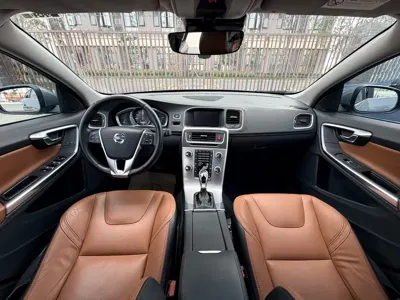 Volvo S60 2017, 86000 км, за 56800 CNY - фото 5