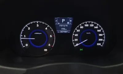 Hyundai Accent 2011, 207581 км, за 4990000 KRW - фото 8