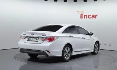 Hyundai Sonata 2012, 176388 км, за 3900000 KRW