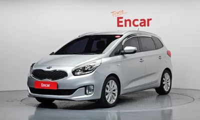 Kia Carens · 2015 год