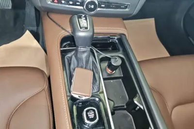 Volvo S90 2018, 117200 км, за 119066.43 CNY - фото 17