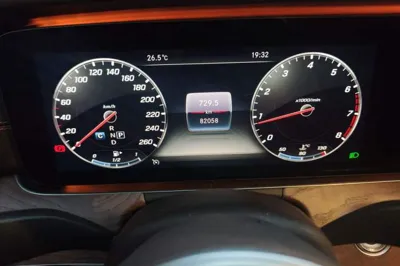 Mercedes-Benz E-Class 2019, 82000 км, за 178861.37 CNY - фото 11