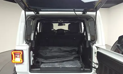 Jeep Wrangler 2020, 86147 км, за 35900000 KRW - фото 20