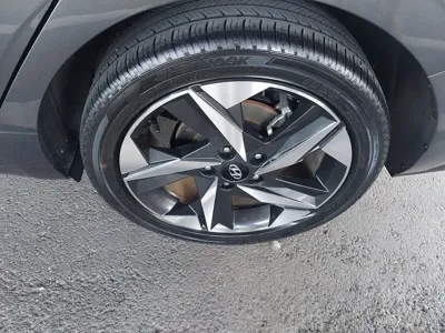Hyundai Avante 2022, 74000 км, за 18000000 KRW - фото 8
