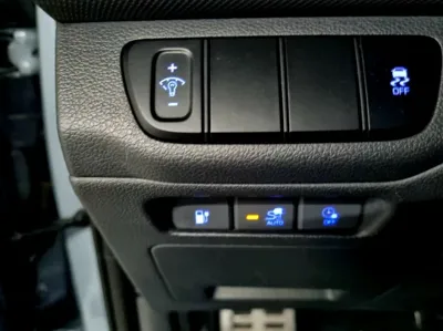 Hyundai Ioniq 2017, 152731 км, за 9900000 KRW - фото 17