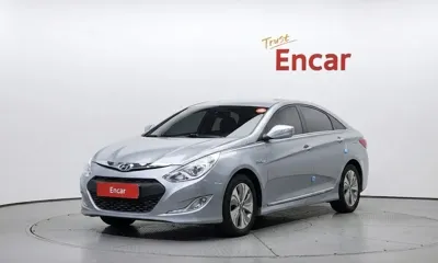 Hyundai Sonata · 2015 год