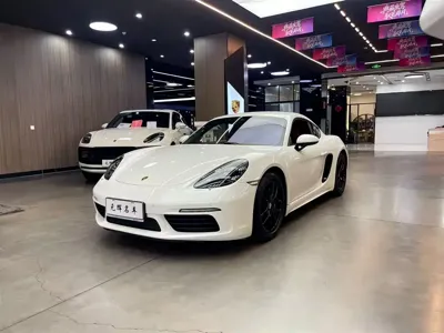 Porsche 718 · 2018 год