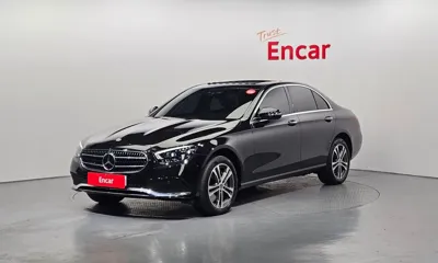 Mercedes-Benz E-Class · 2022 год