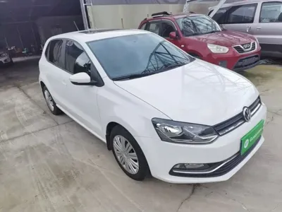 Volkswagen Polo 2018, 48500 км, за 36800 CNY