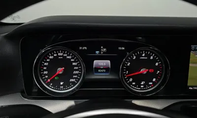 Mercedes-Benz E-Class 2018, 82470 км, за 19900000 KRW - фото 8