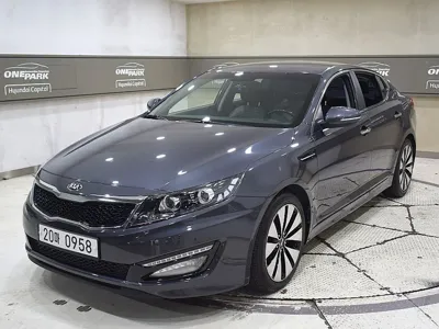 Kia K5 · 2013 год