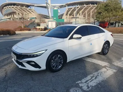 Hyundai Avante 2024, 63818 км, за 17990000 KRW - фото 2