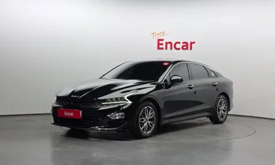 Kia K5 · 2023 год