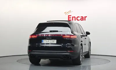 Porsche Cayenne 2021, 61162 км, за 71900000 KRW