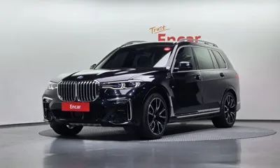 BMW X7 · 2021 год