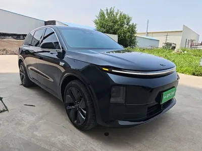 Li Auto Li L6 2025, 12900 км, за 189300 CNY