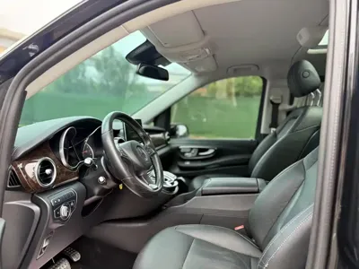 Mercedes-Benz V-Class 2018, 160000 км, за 123800 CNY