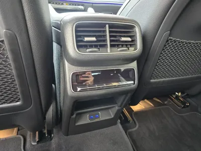 Mercedes-Benz GLE-Class 2023, 3000 км, за 112000000 KRW - фото 8