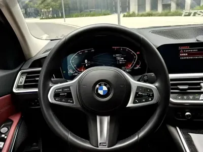BMW 3 Series 2022, 56000 км, за 159000 CNY - фото 2