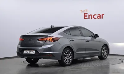Hyundai Avante 2019, 202996 км, за 8700000 KRW