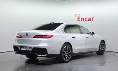 BMW 7-Series 2024, 23095 км, за 115500000 KRW